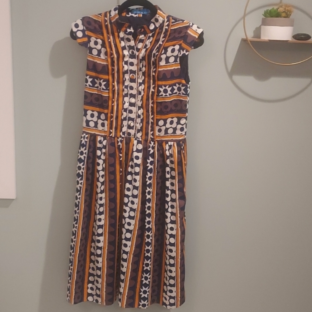 Sleeveless Dress. Brand: Pascarpreto. Size 36. Yellow, navy, cream, and brown.